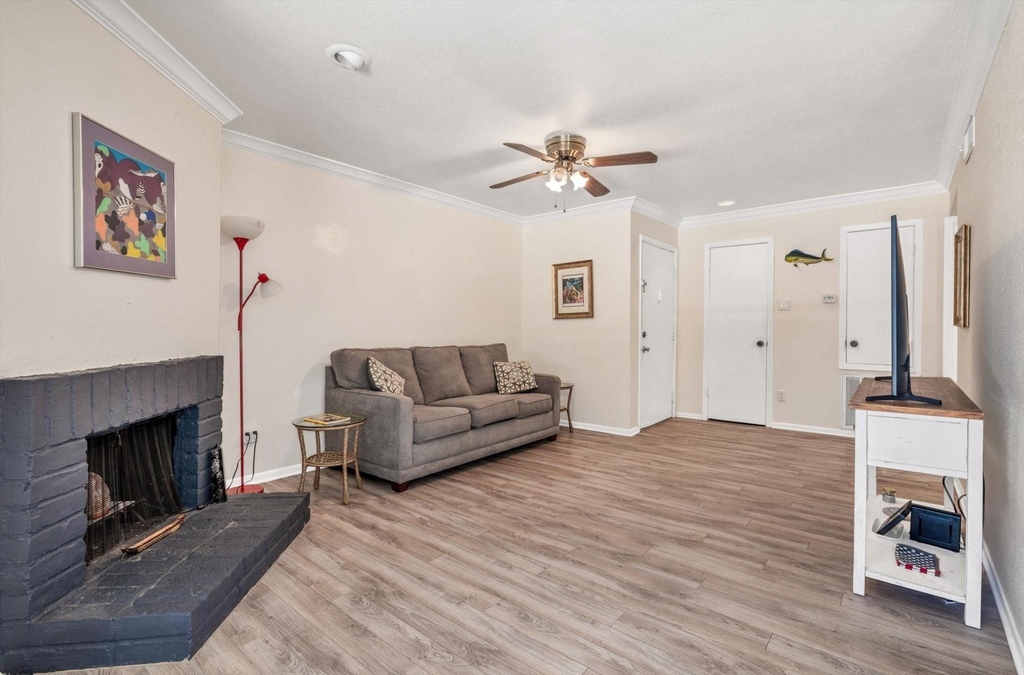 3220 69th Street - Photo 12