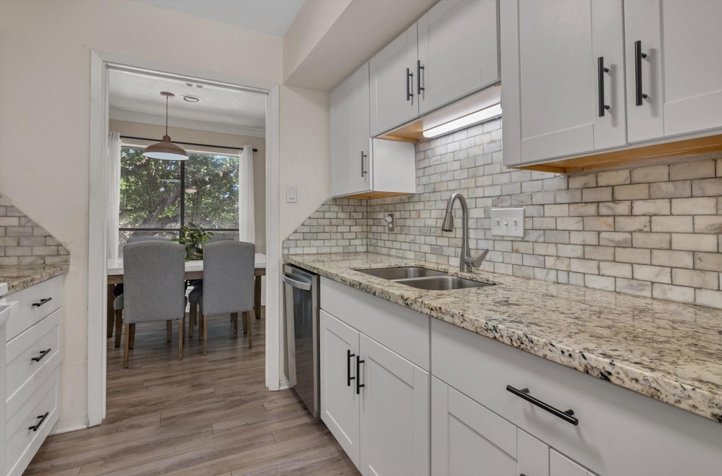 3220 69th Street - Photo 20