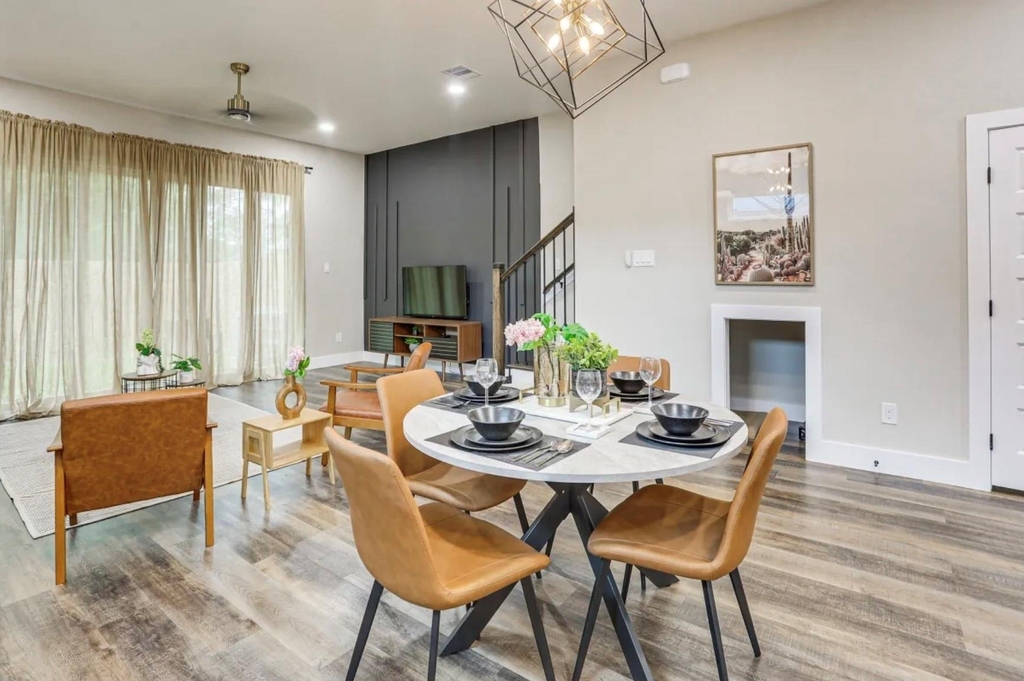 3727 Dreyfus Street - Photo 1