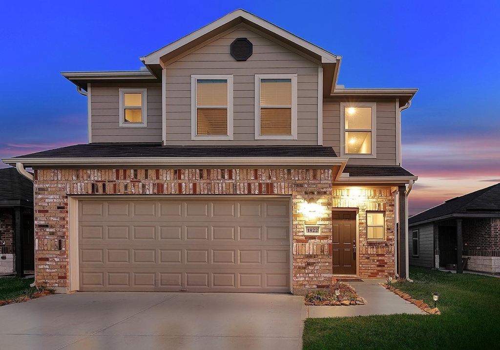 1822 Brushy Cedar Drive - Photo 0