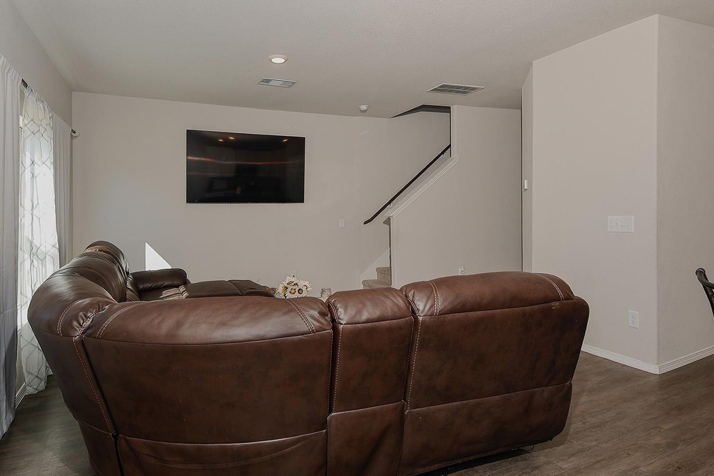 1822 Brushy Cedar Drive - Photo 9