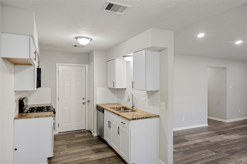 14406 Cypress Branch Drive - Photo 11