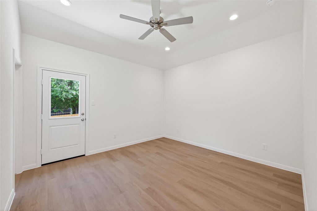 11864 E Gate Dr - Photo 19