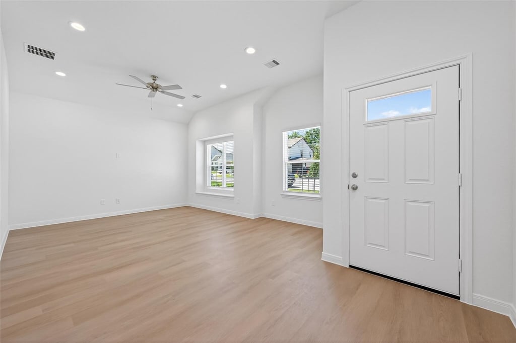 11864 E Gate Dr - Photo 5
