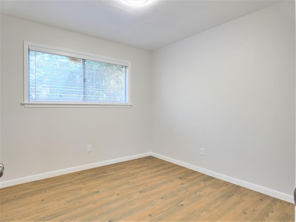 604 Golfview Drive - Photo 34