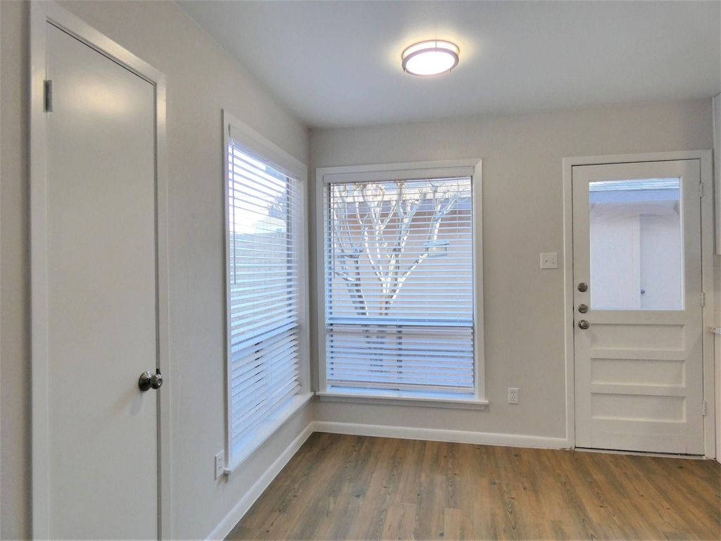 604 Golfview Drive - Photo 9