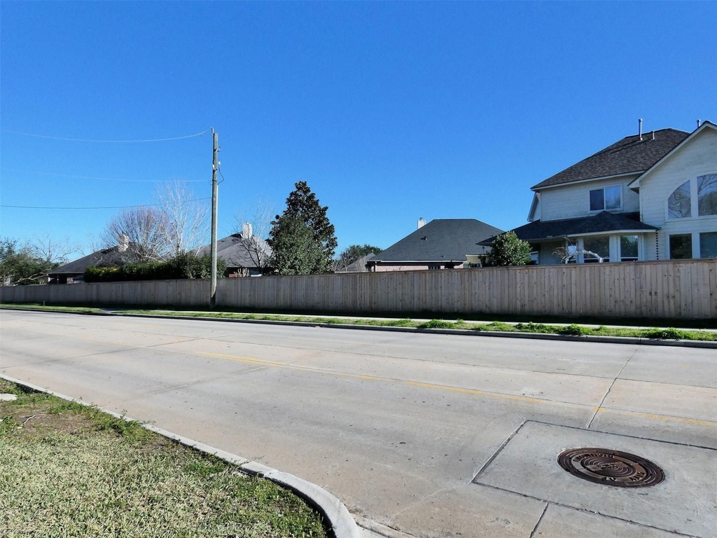 604 Golfview Drive - Photo 38