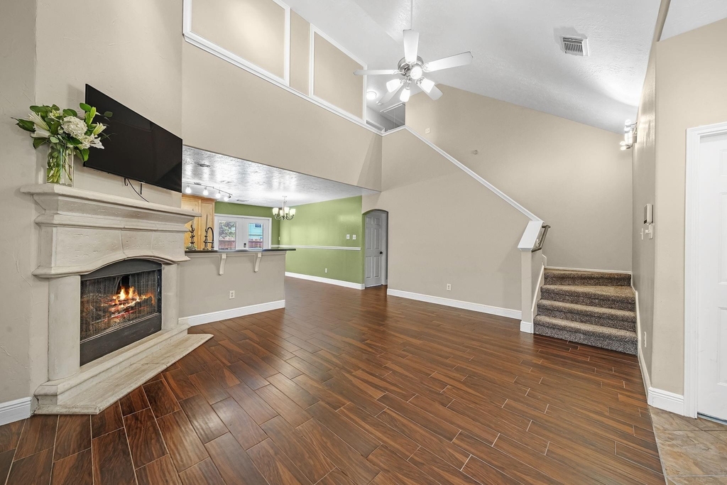 18436 Sunrise Pines Drive - Photo 5