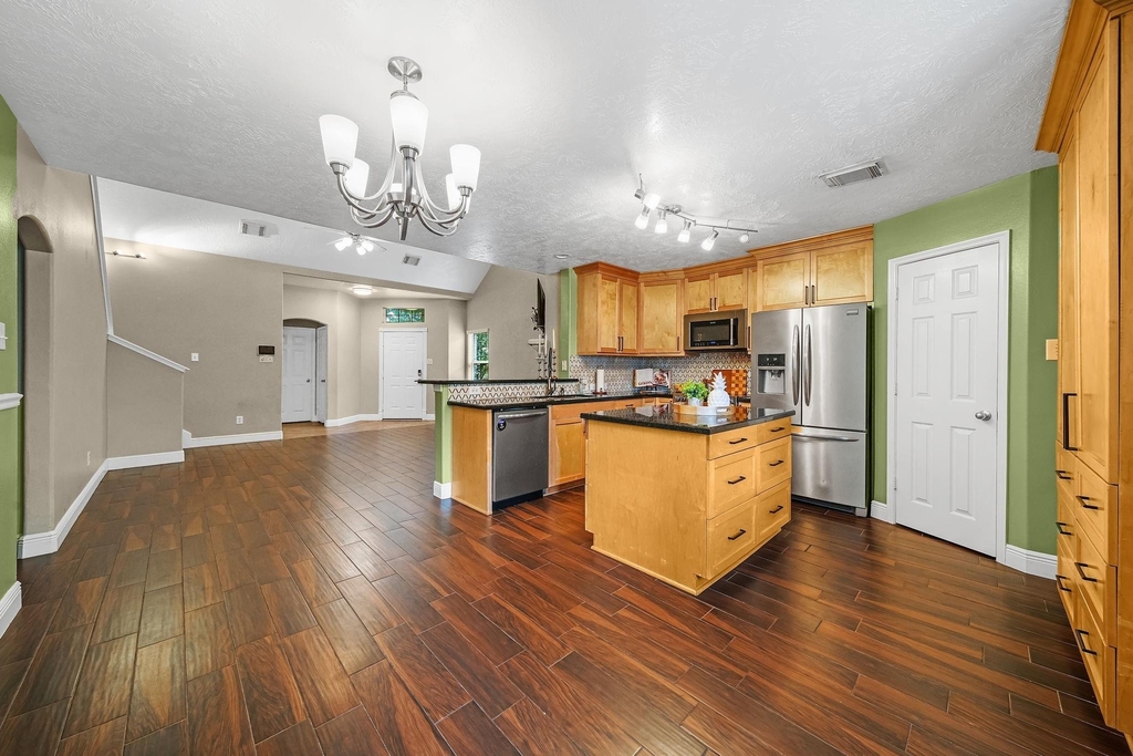 18436 Sunrise Pines Drive - Photo 8