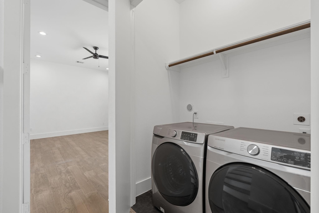6010 Truro Street - Photo 30
