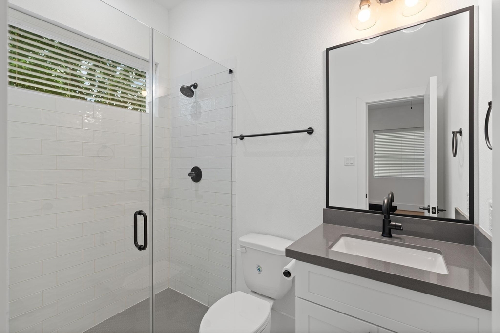6010 Truro Street - Photo 24
