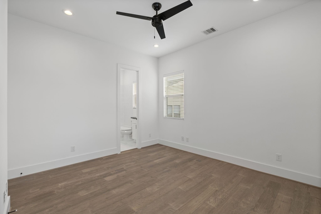 6010 Truro Street - Photo 28