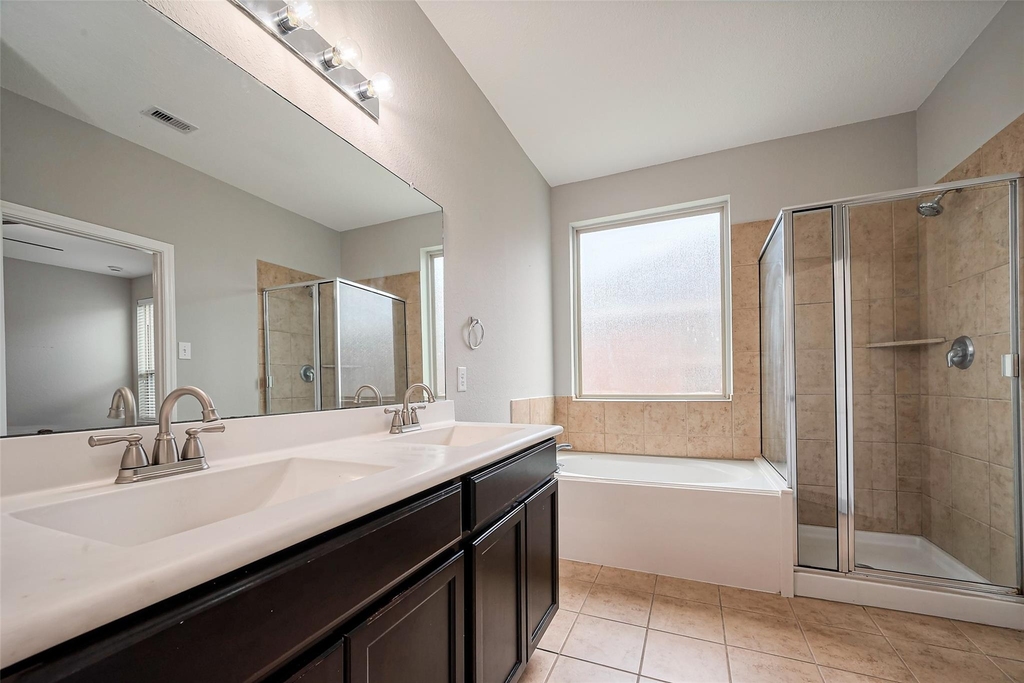 1910 Vermillion View Street - Photo 29