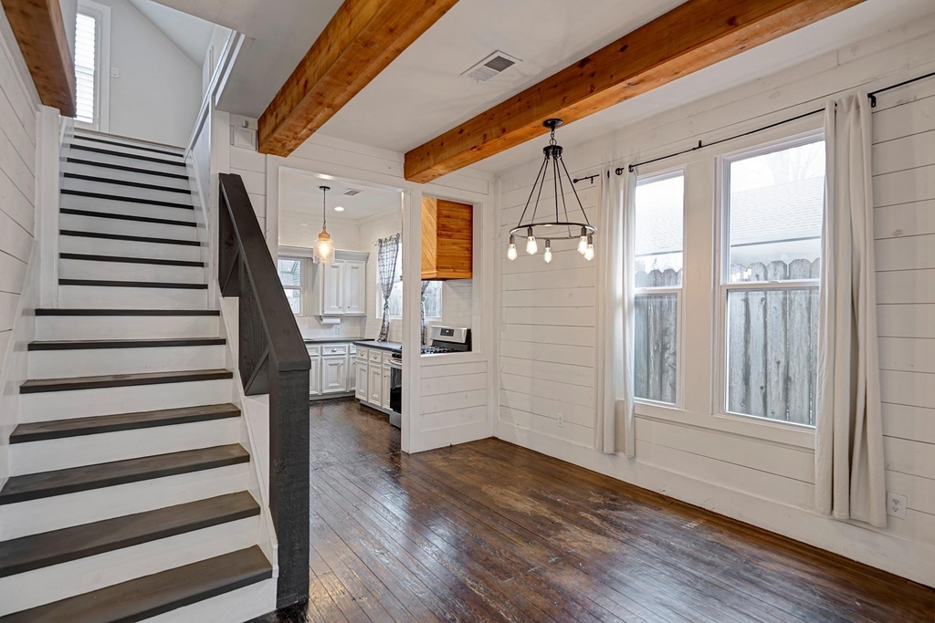 818 Wilkes Street - Photo 13