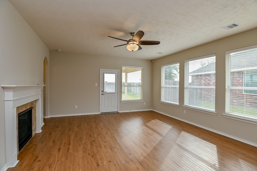 7435 Garland Mist Lane - Photo 8