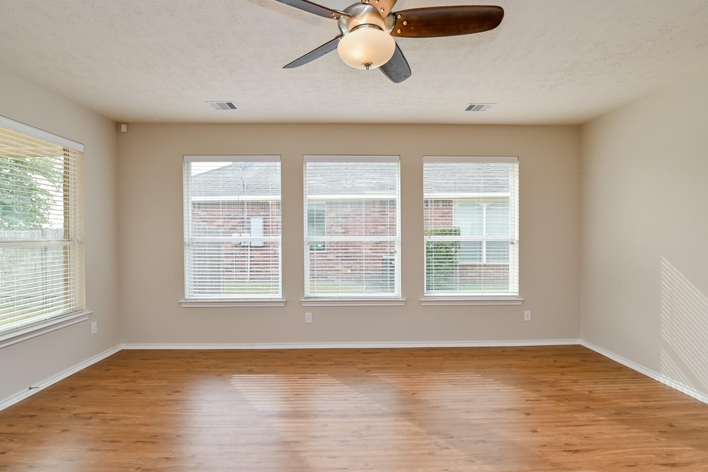 7435 Garland Mist Lane - Photo 12