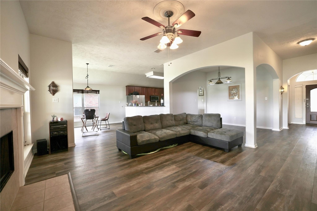 12406 Drake Prairie Lane - Photo 8