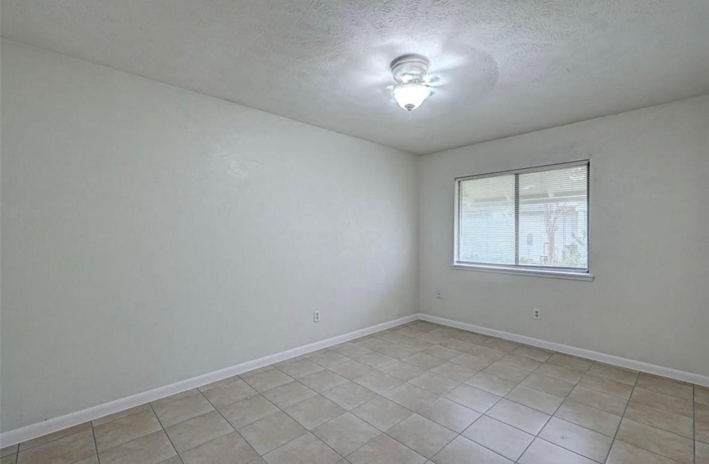 16910 Cairngale Street - Photo 18
