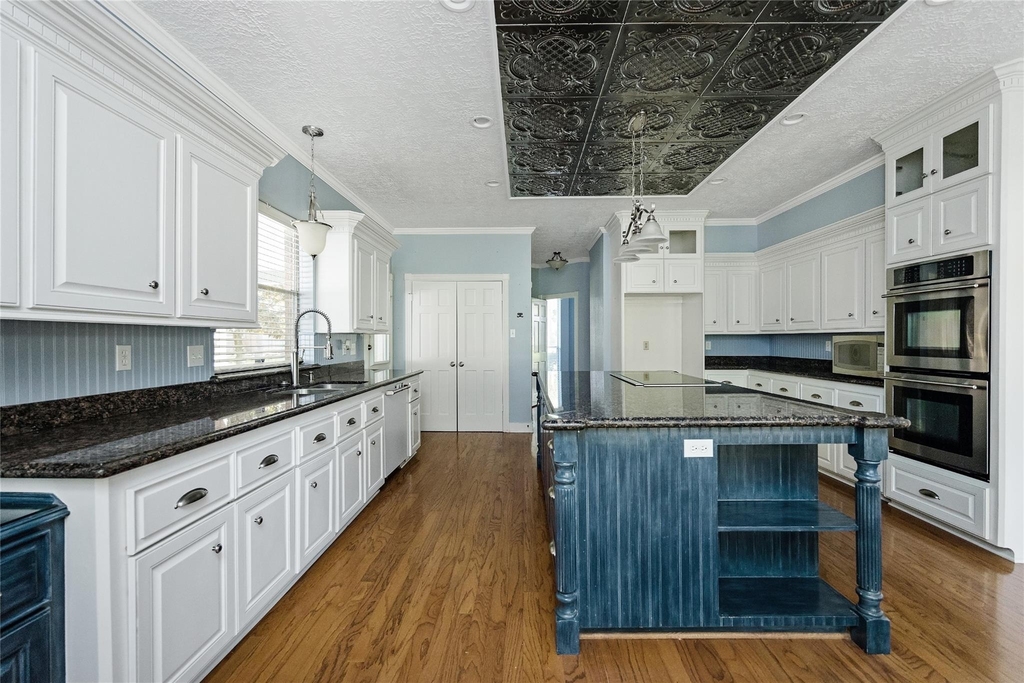 12002 Moorcreek Drive - Photo 11