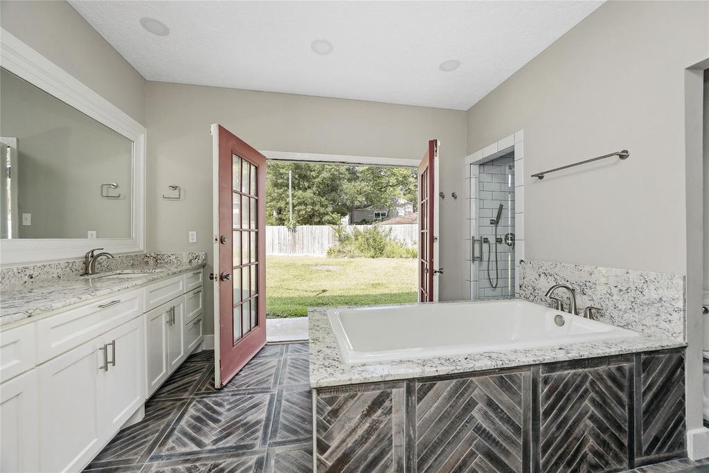 12002 Moorcreek Drive - Photo 29