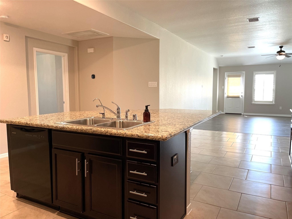 29127 Innes Park Place - Photo 3