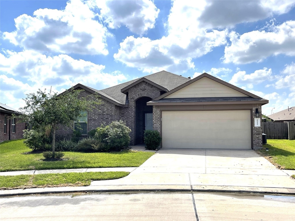 29127 Innes Park Place - Photo 0
