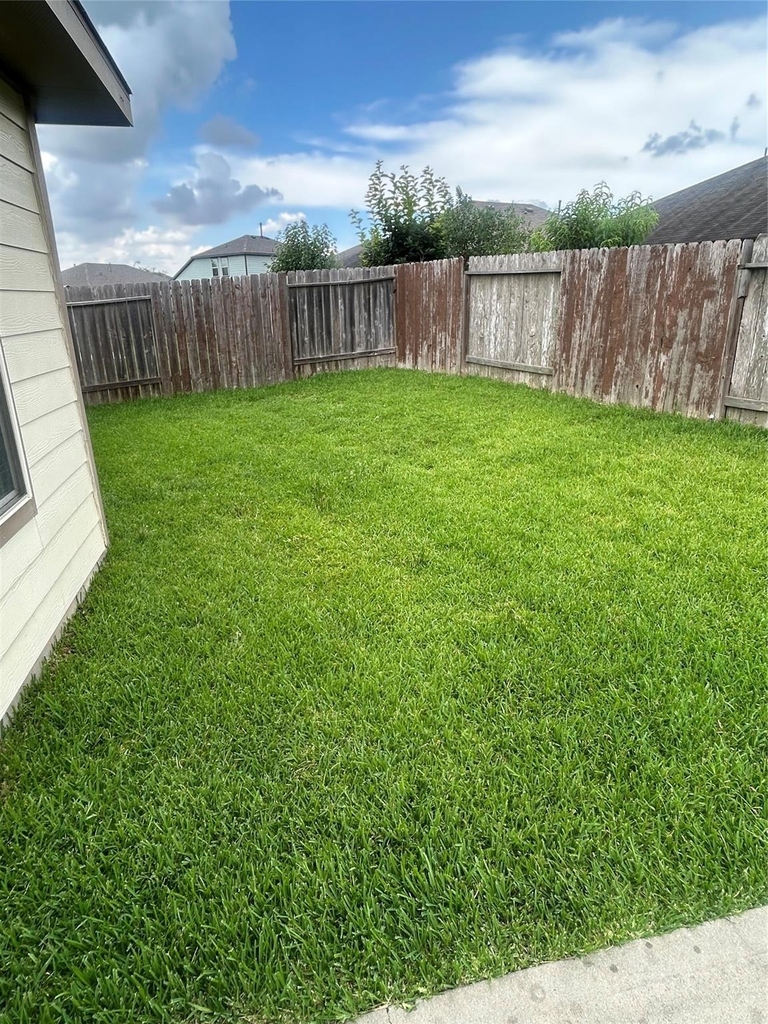 29127 Innes Park Place - Photo 24