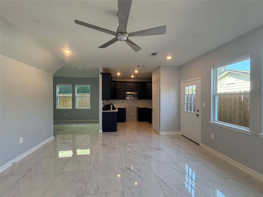 9319 Noel Street - Photo 2