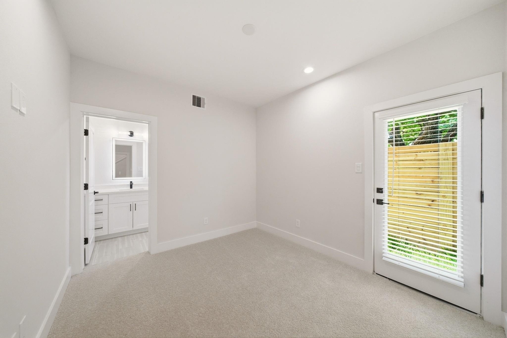 1400 Cedar Post Lane - Photo 5