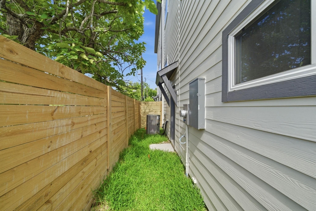 1400 Cedar Post Lane - Photo 31
