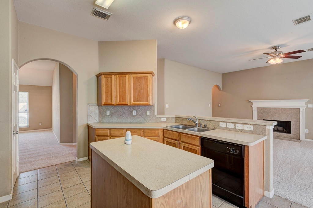 25206 Pepper Ridge Lane - Photo 14