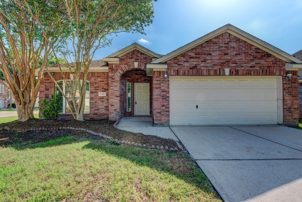 25206 Pepper Ridge Lane - Photo 3