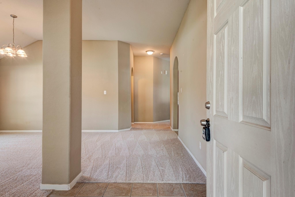 25206 Pepper Ridge Lane - Photo 4