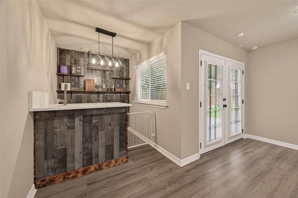 12110 Essenbruk Drive - Photo 9