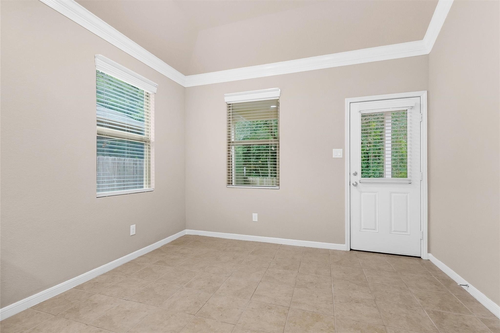 9483 E Woodmark - Photo 5