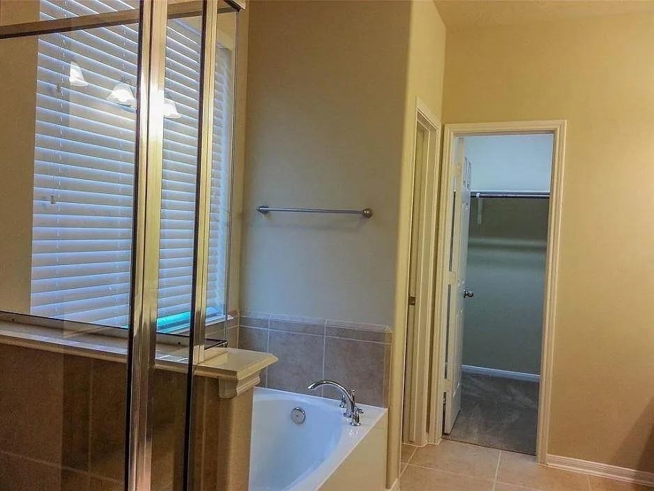 20735 Pine Rain Court - Photo 11