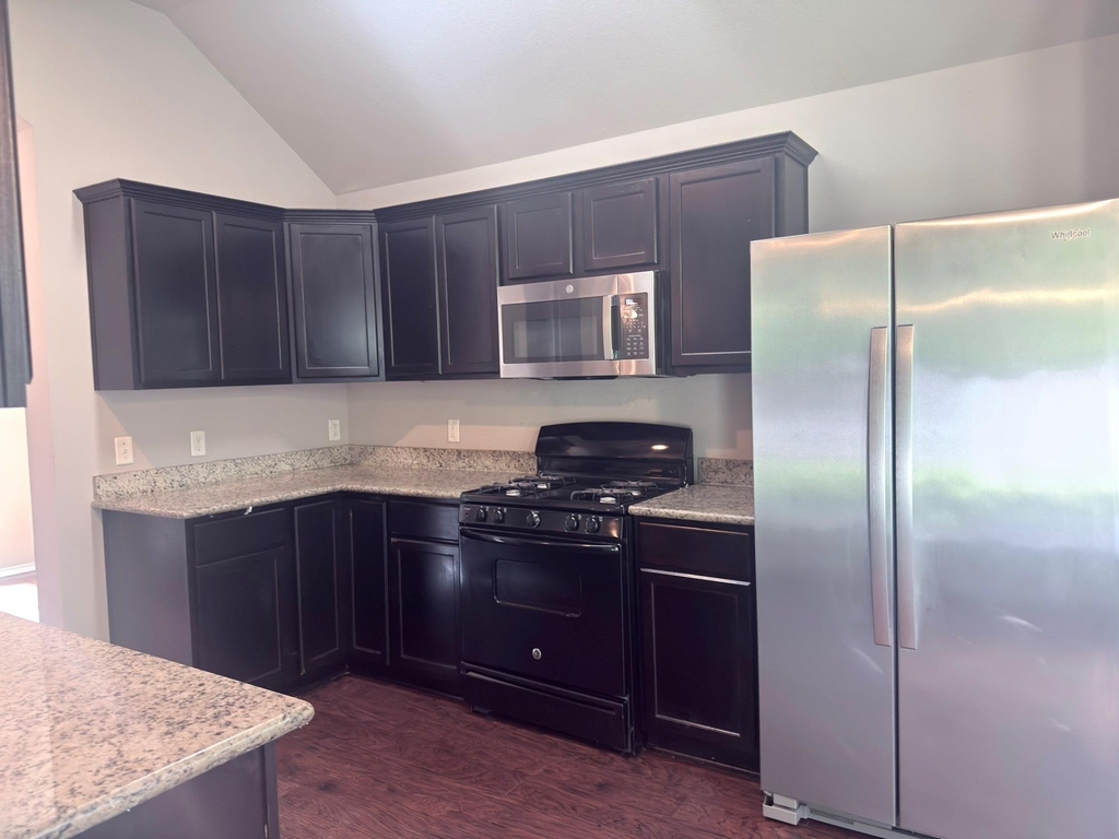 1975 Briar Grove Drive - Photo 4