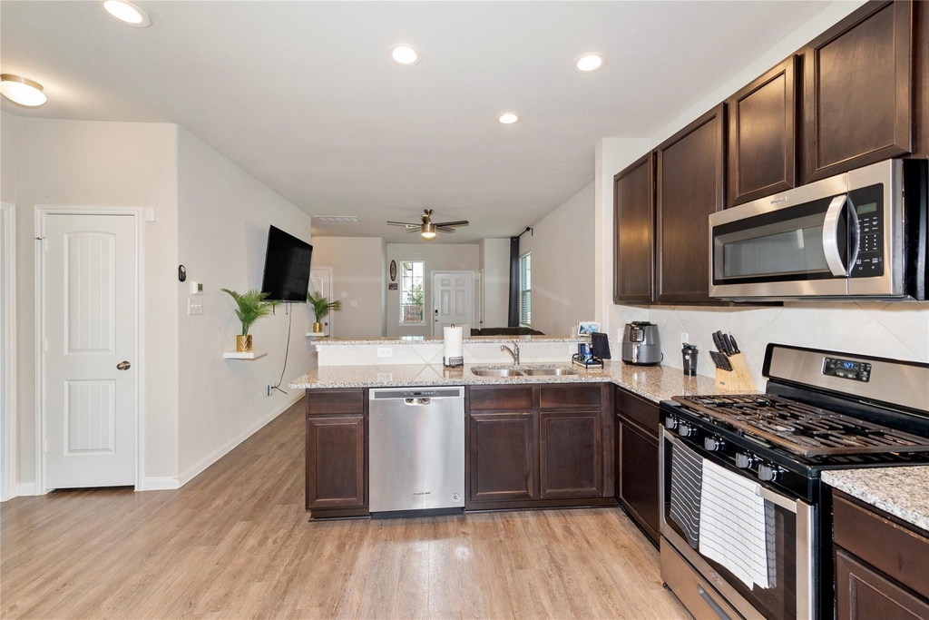 3544 Wooded Lane - Photo 6