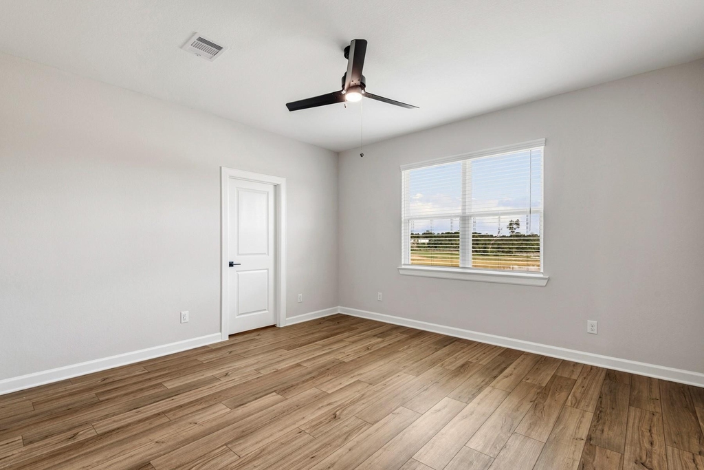 15658 Honey Cove Drive - Photo 11