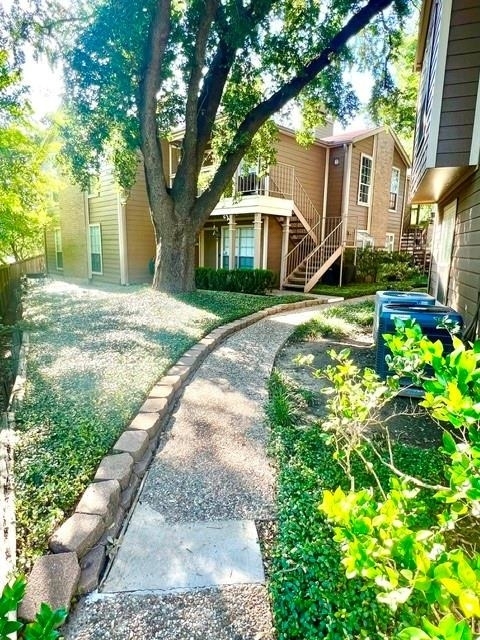 1880 White Oak Drive - Photo 15