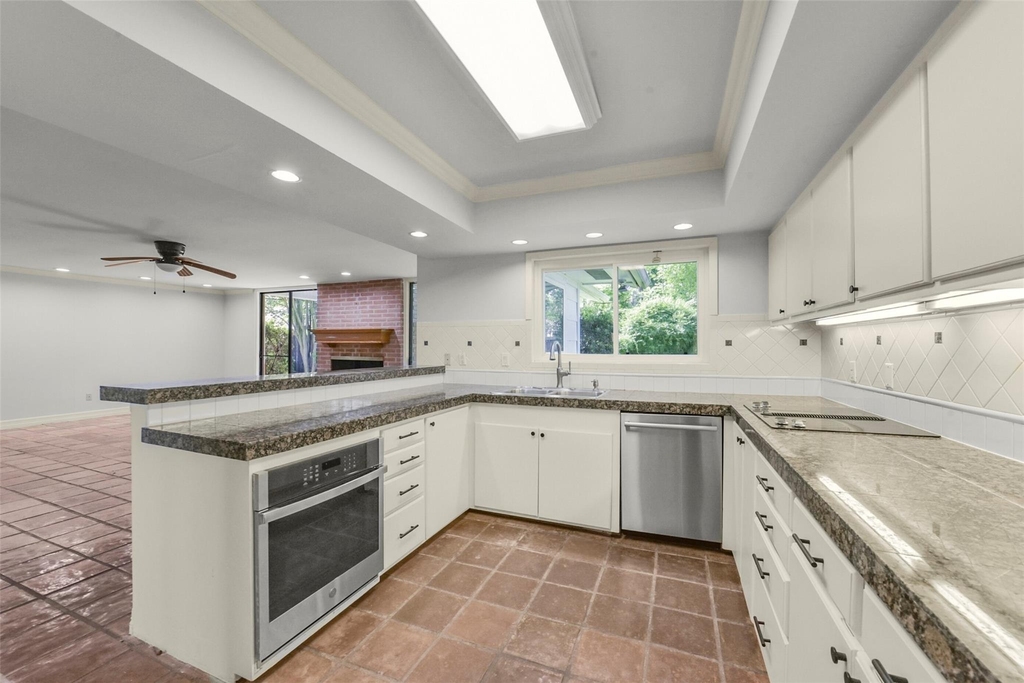 4707 Nenana Drive - Photo 5