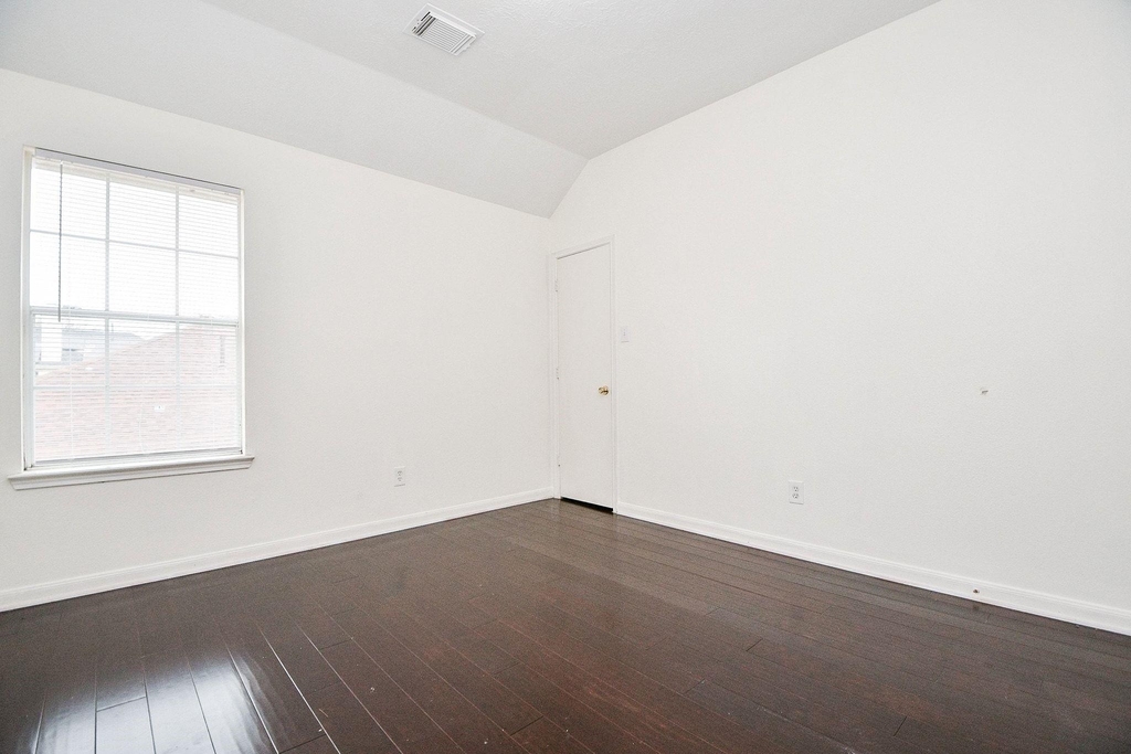 9641 Weldridge Drive - Photo 26