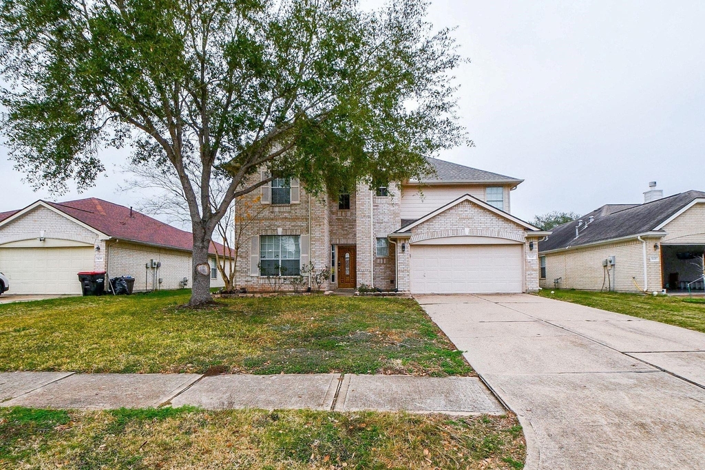 9641 Weldridge Drive - Photo 0