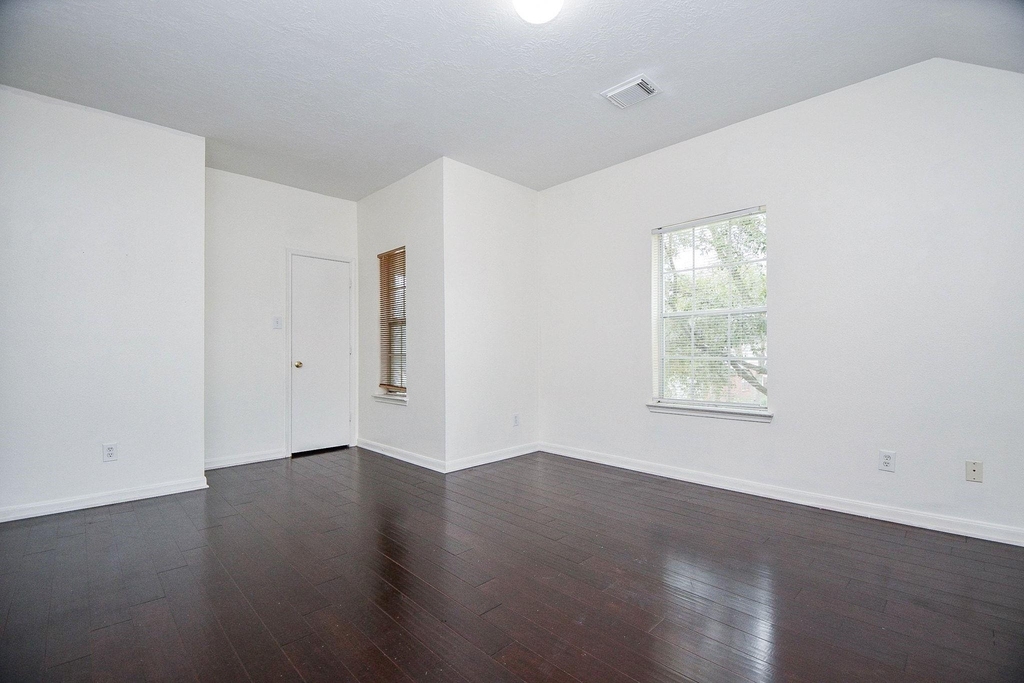 9641 Weldridge Drive - Photo 28