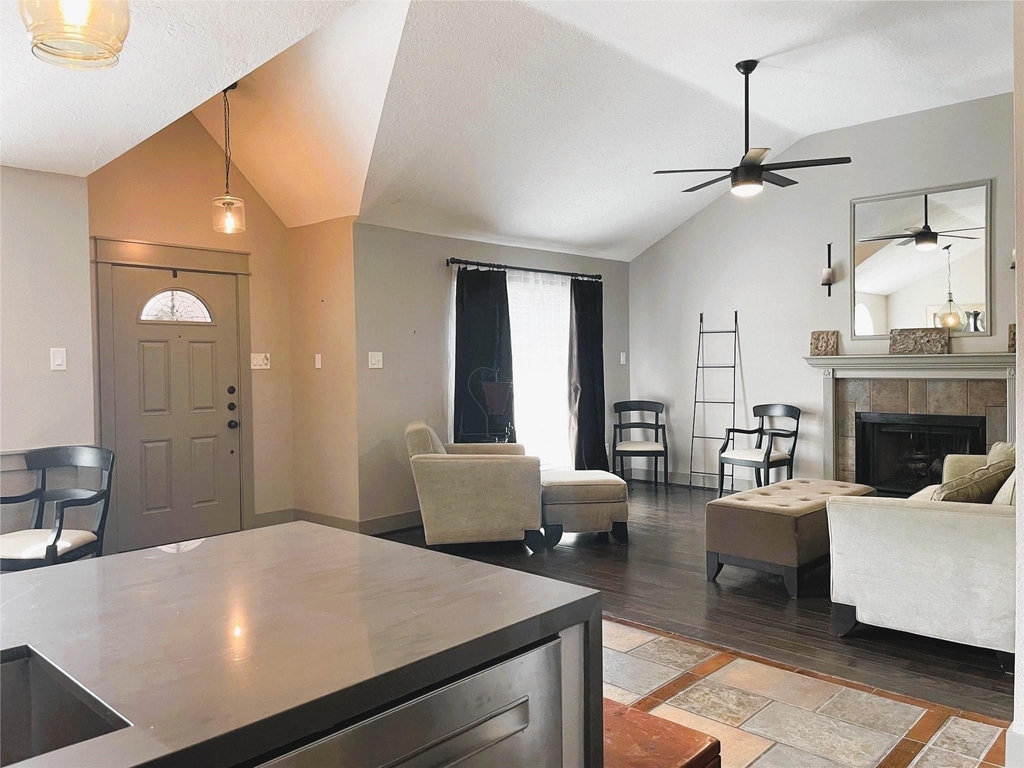 9602 Top Gallant Court - Photo 8