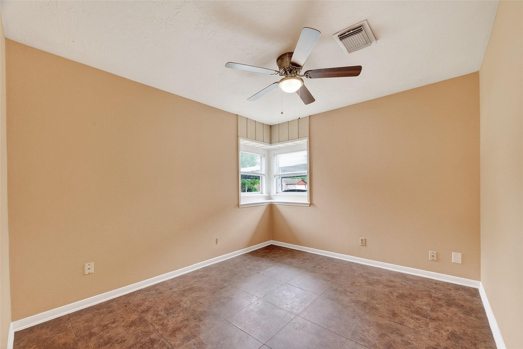 4826 Redfish Reef Drive - Photo 3