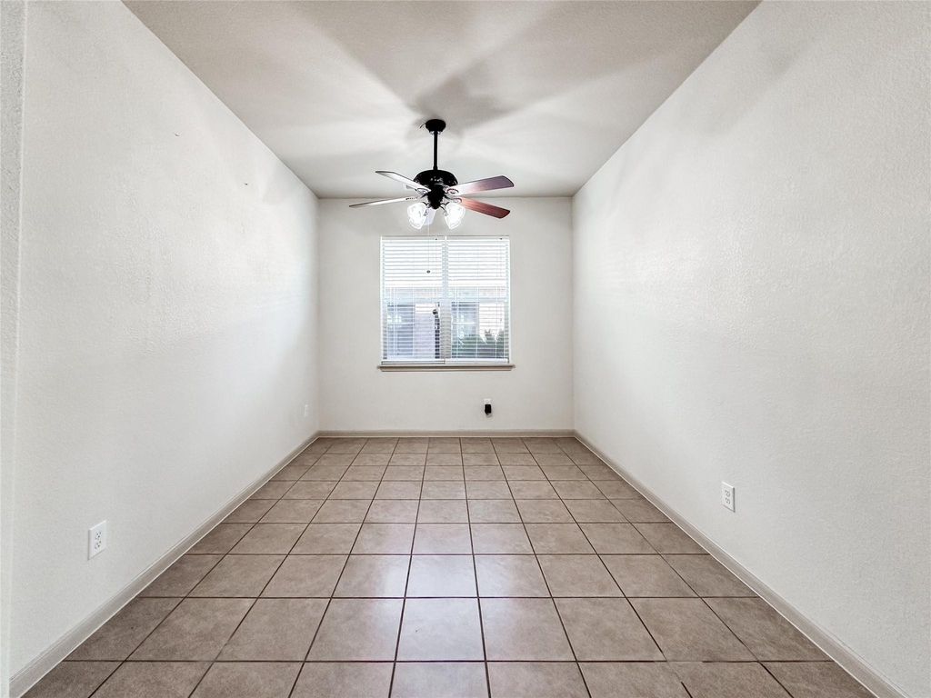 20319 Little Wing Drive - Photo 10