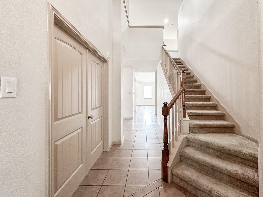 20319 Little Wing Drive - Photo 8