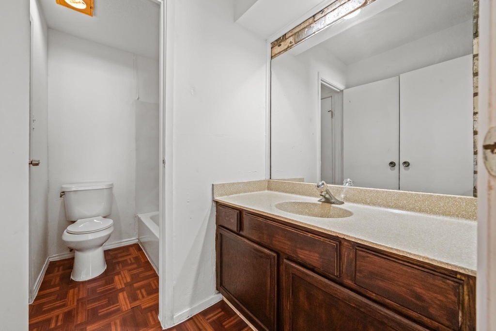 6463 Cambridge Glen Lane - Photo 13