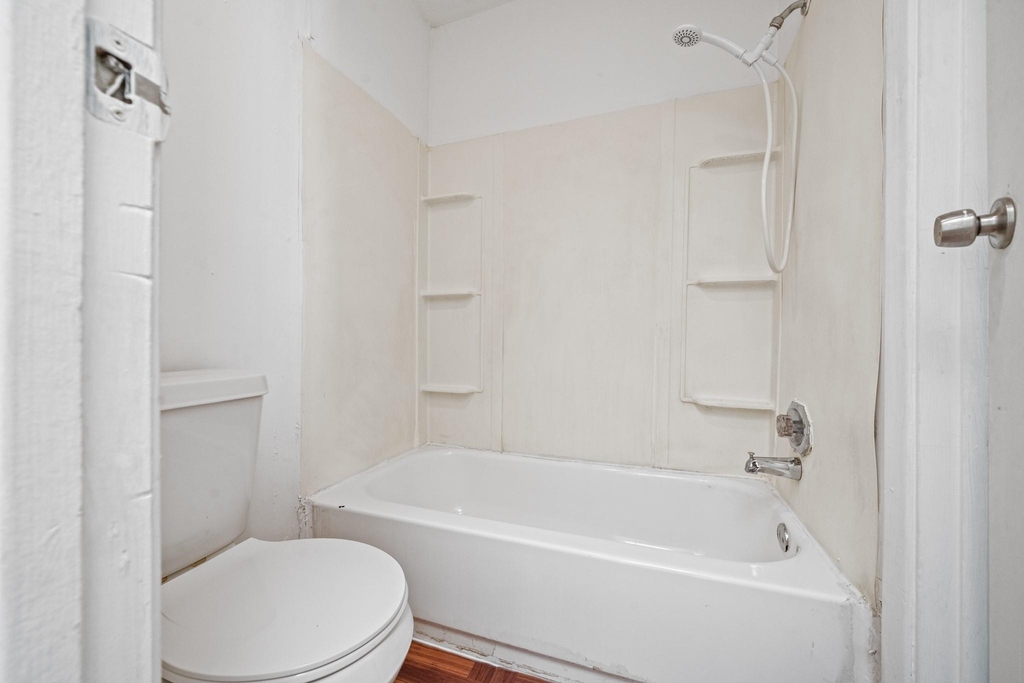 6463 Cambridge Glen Lane - Photo 18
